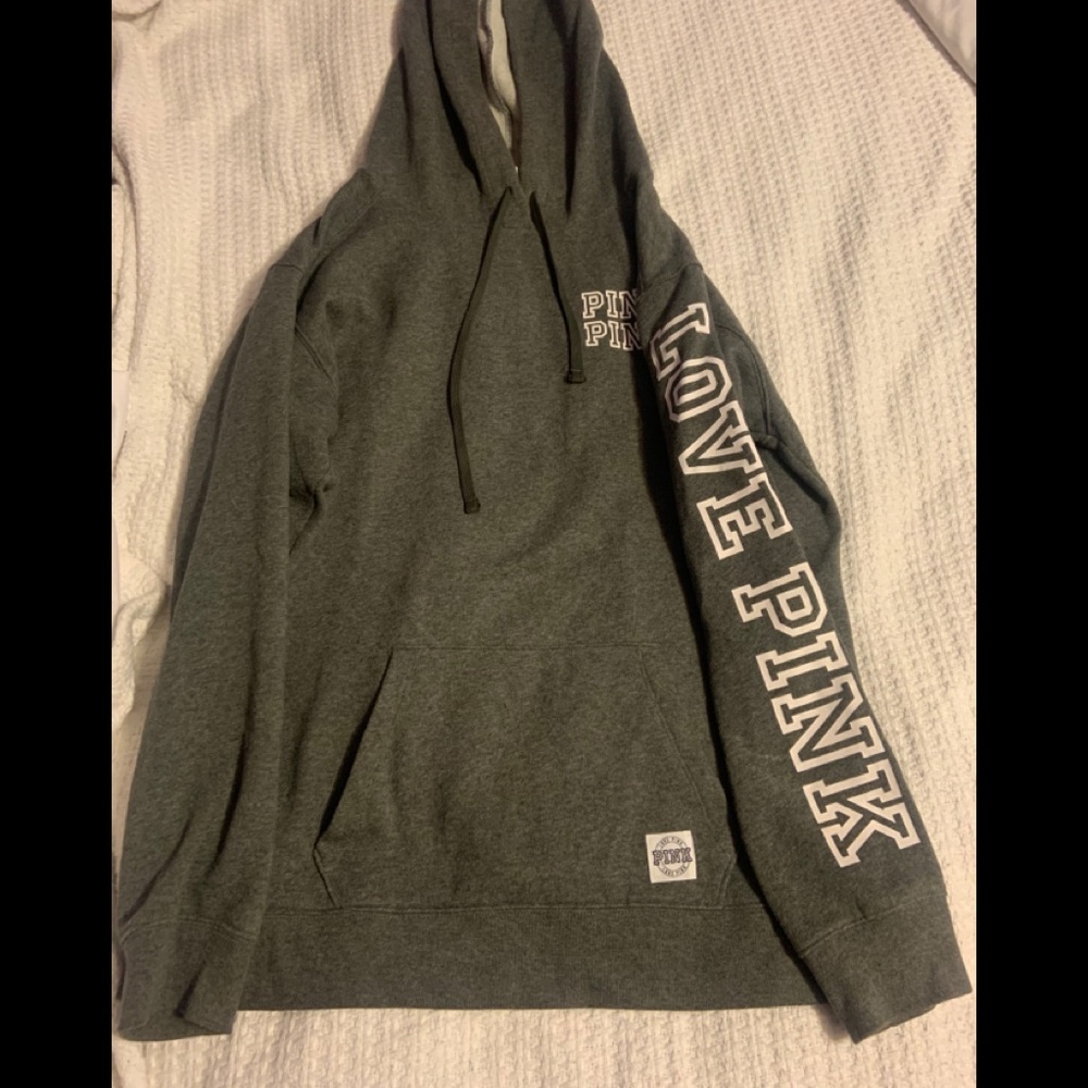 PINK Women’s Gray Oversized Sweatshirt